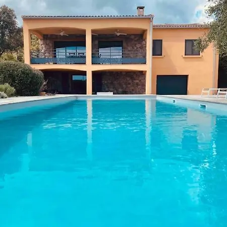 Nyaraló Privee 3 Etoiles Avec Piscine, Jardin Et Terrain De Petanque Lecci