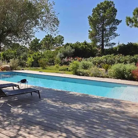 Privee 3 Etoiles Avec Piscine, Jardin Et Terrain De Petanque Nyaraló Lecci
