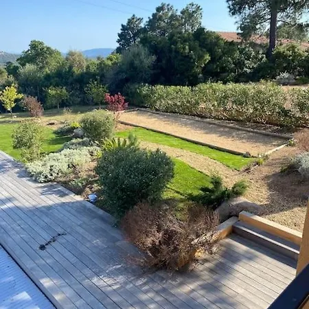 Privee 3 Etoiles Avec Piscine, Jardin Et Terrain De Petanque Lecci